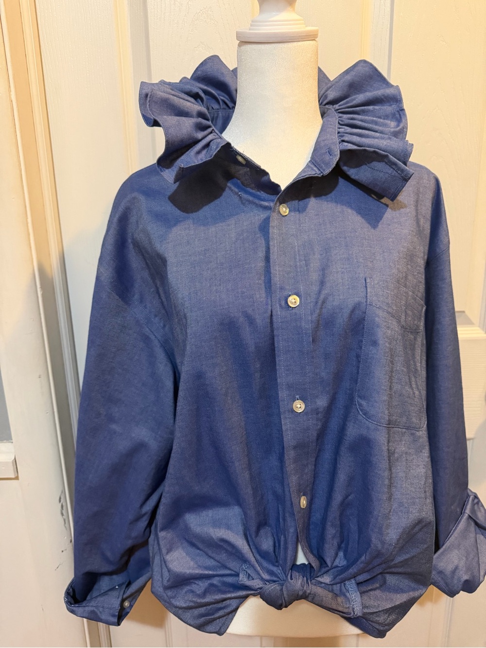 Women’s Upcycled One Of A Kind Ruffled Button Down Mens’s Lands End Shirt 17 1/2 - Picture 4 of 8